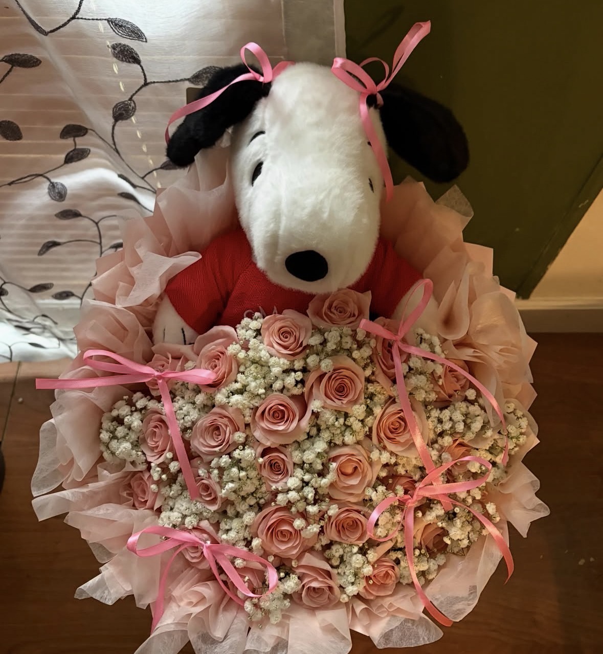 Bloomsby.Jenny floral arrangement